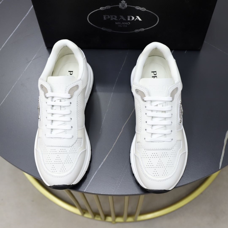 Pra*a casual shoes